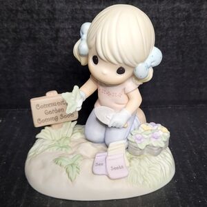2008 Precious Moments Figurine Garden Till Your Heart's Content #CC8900001